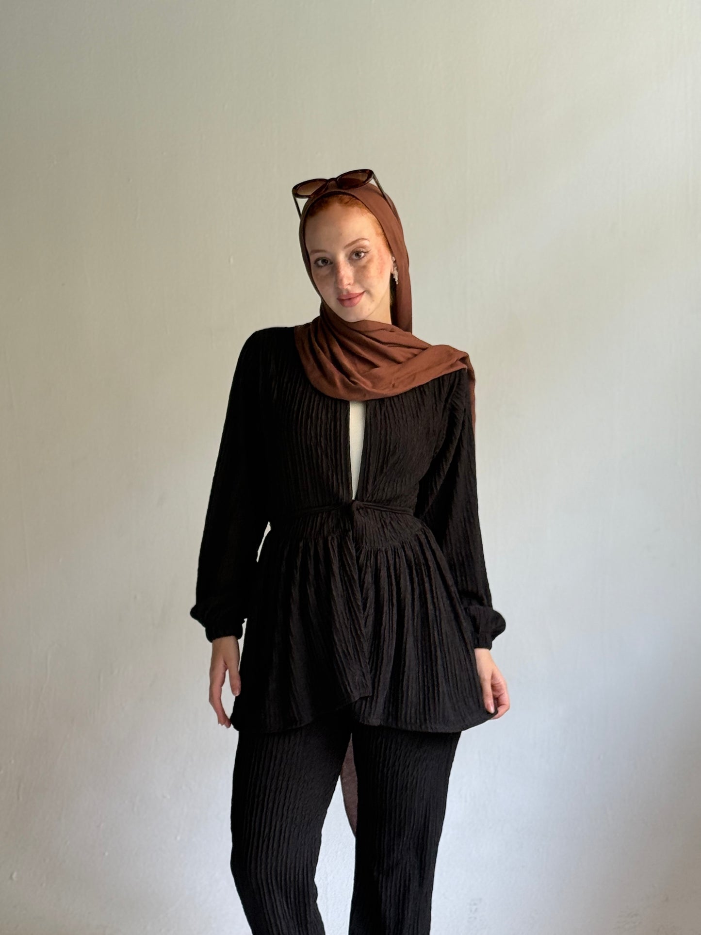 Textured Ease Set in Black
