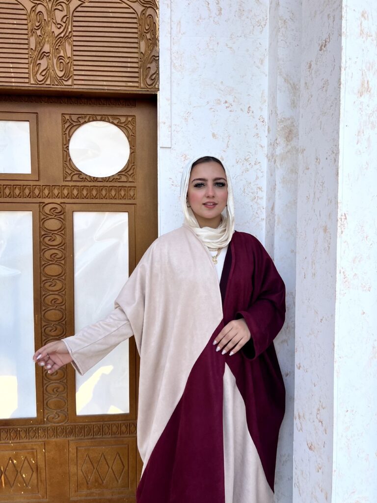 Twin Shade Beige x Burgundy Kaftan