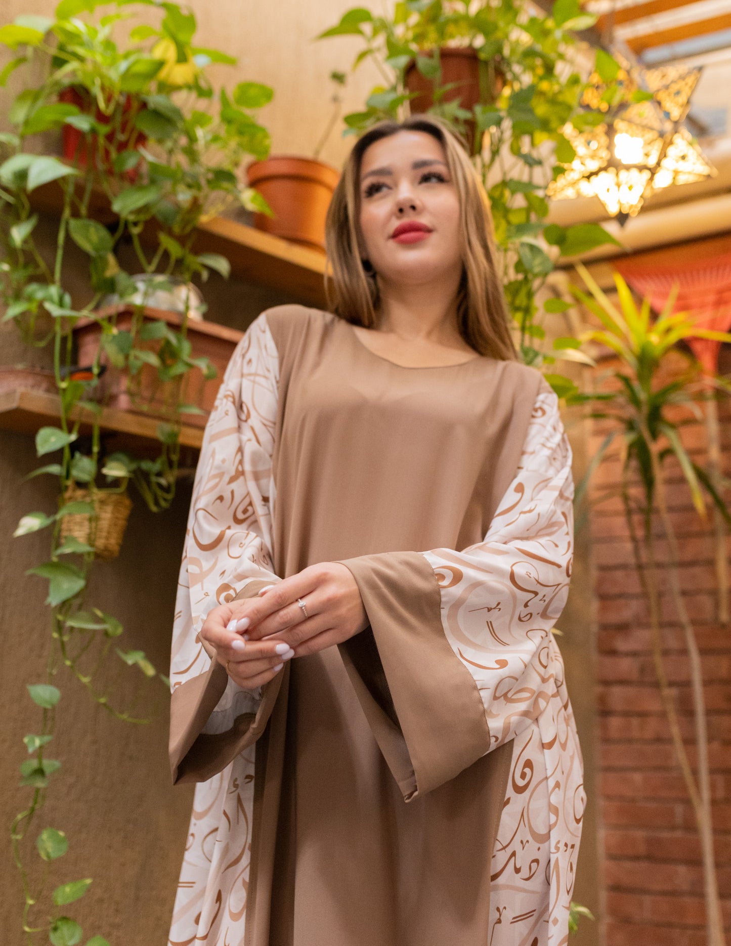 Basic Arabic Calligraphy Abaya